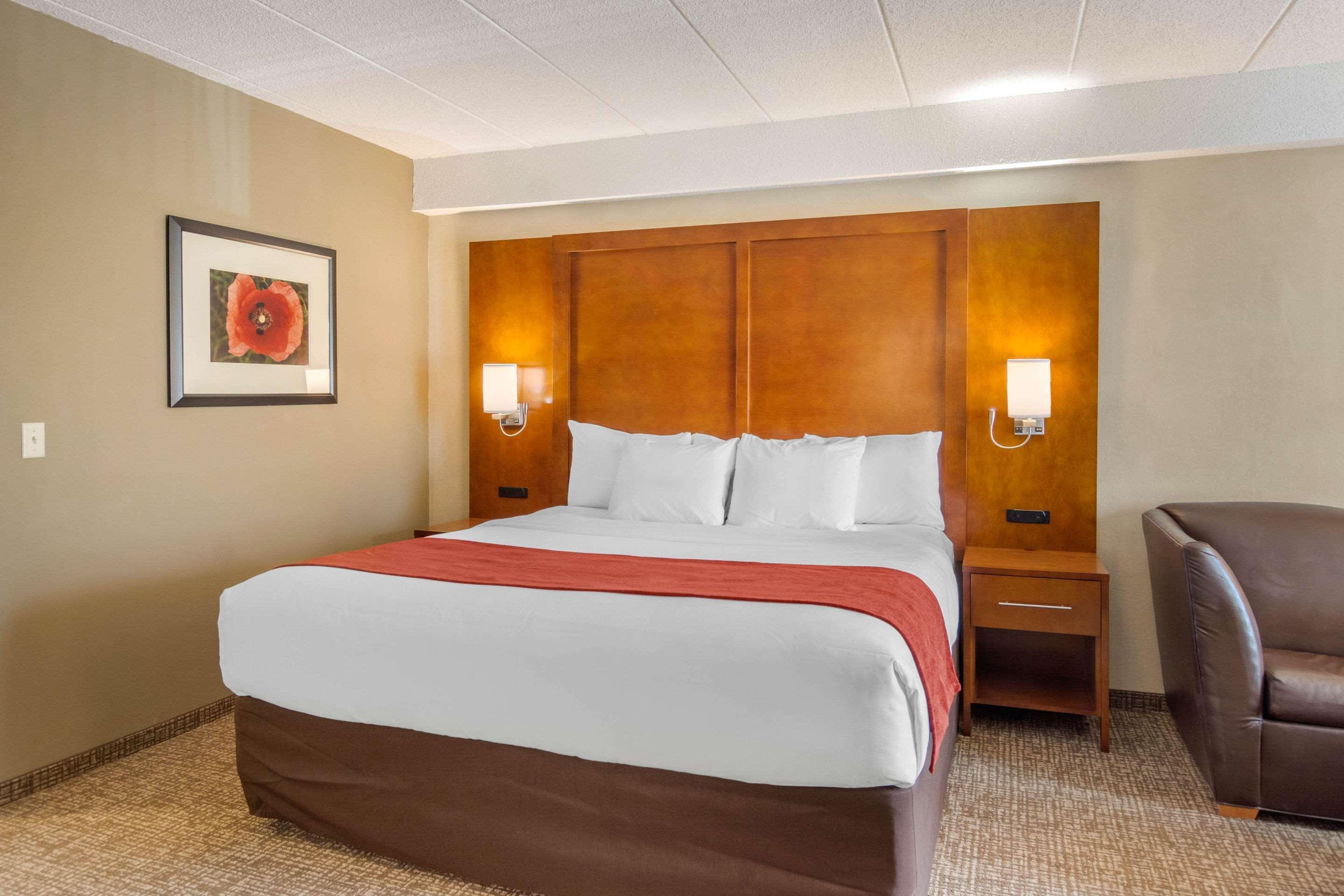 Comfort Suites Southpark Colonial Heights Bagian luar foto