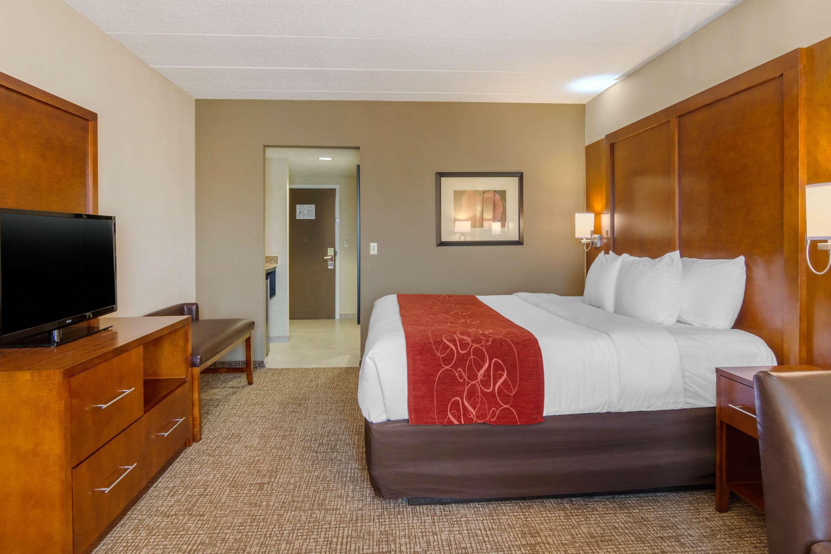 Comfort Suites Southpark Colonial Heights Bagian luar foto