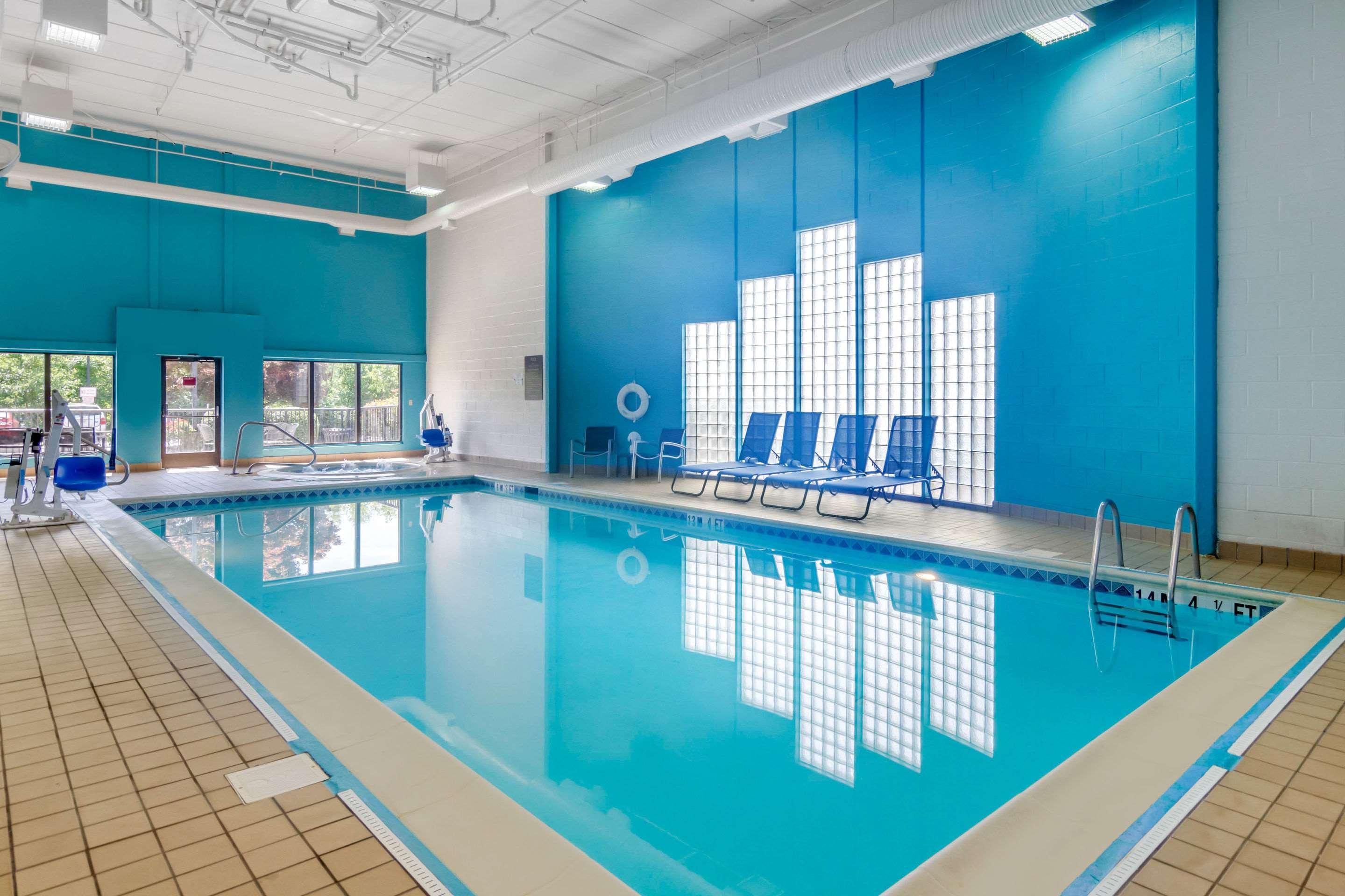 Comfort Suites Southpark Colonial Heights Bagian luar foto