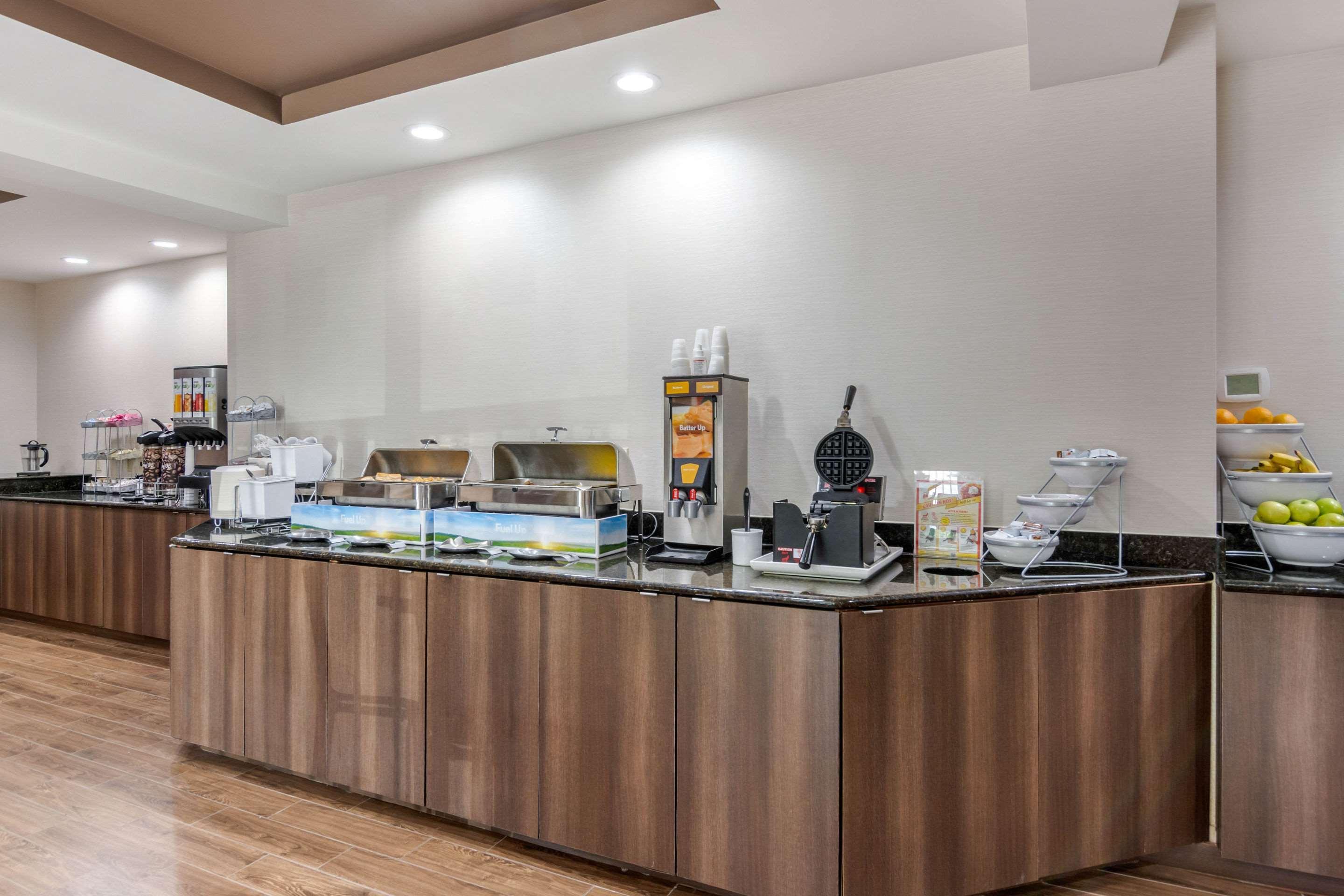 Comfort Suites Southpark Colonial Heights Bagian luar foto