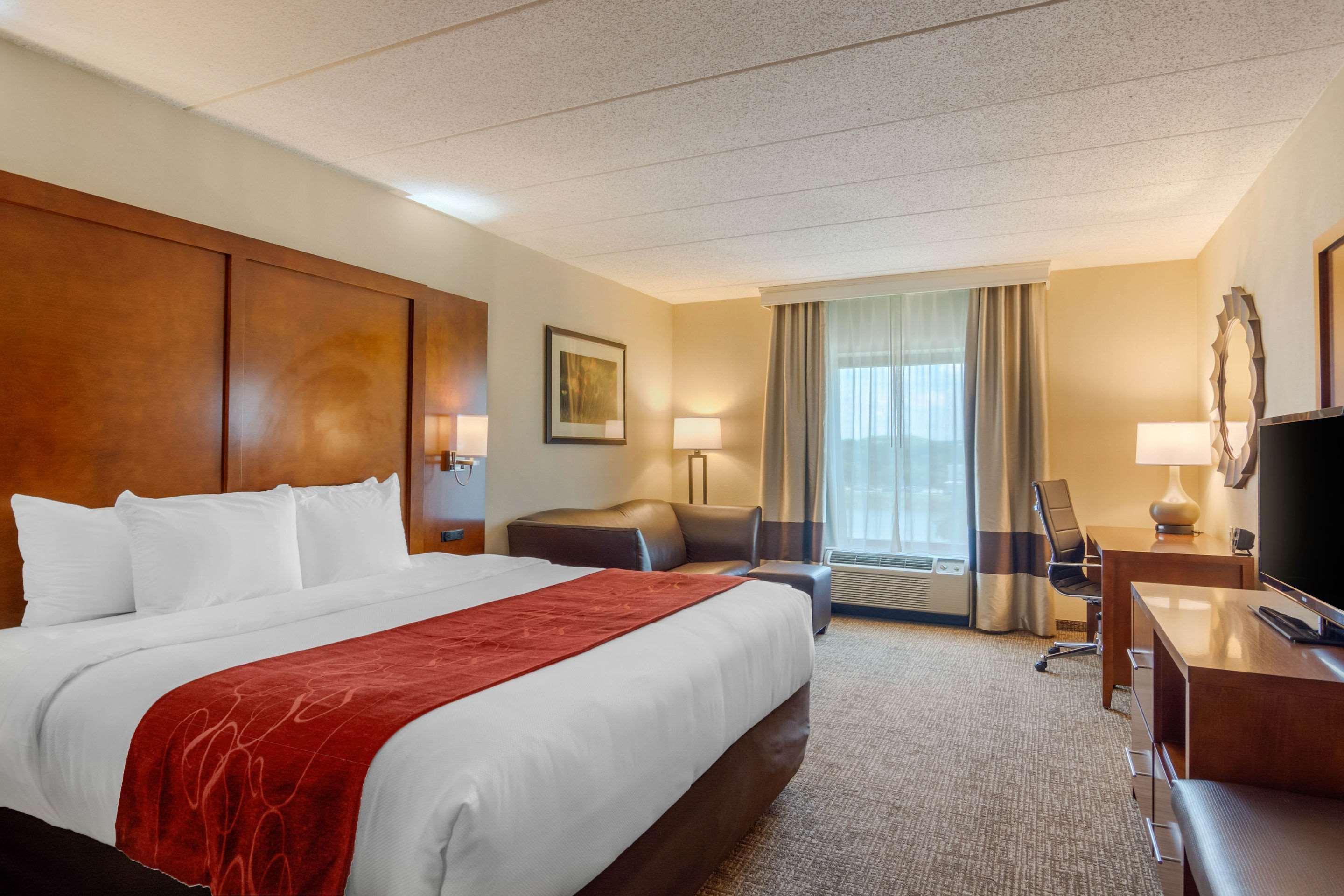 Comfort Suites Southpark Colonial Heights Bagian luar foto