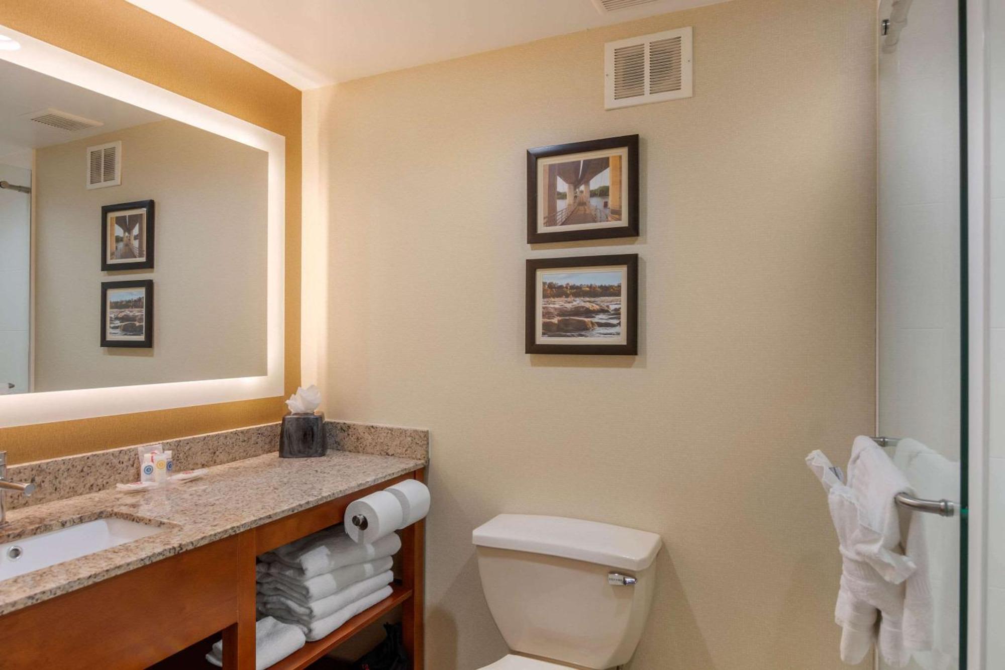 Comfort Suites Southpark Colonial Heights Bagian luar foto