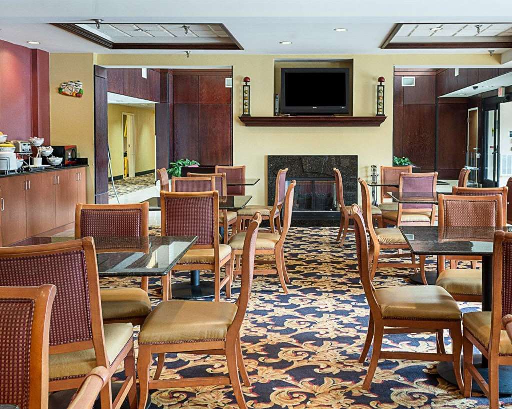 Comfort Suites Southpark Colonial Heights Restoran foto
